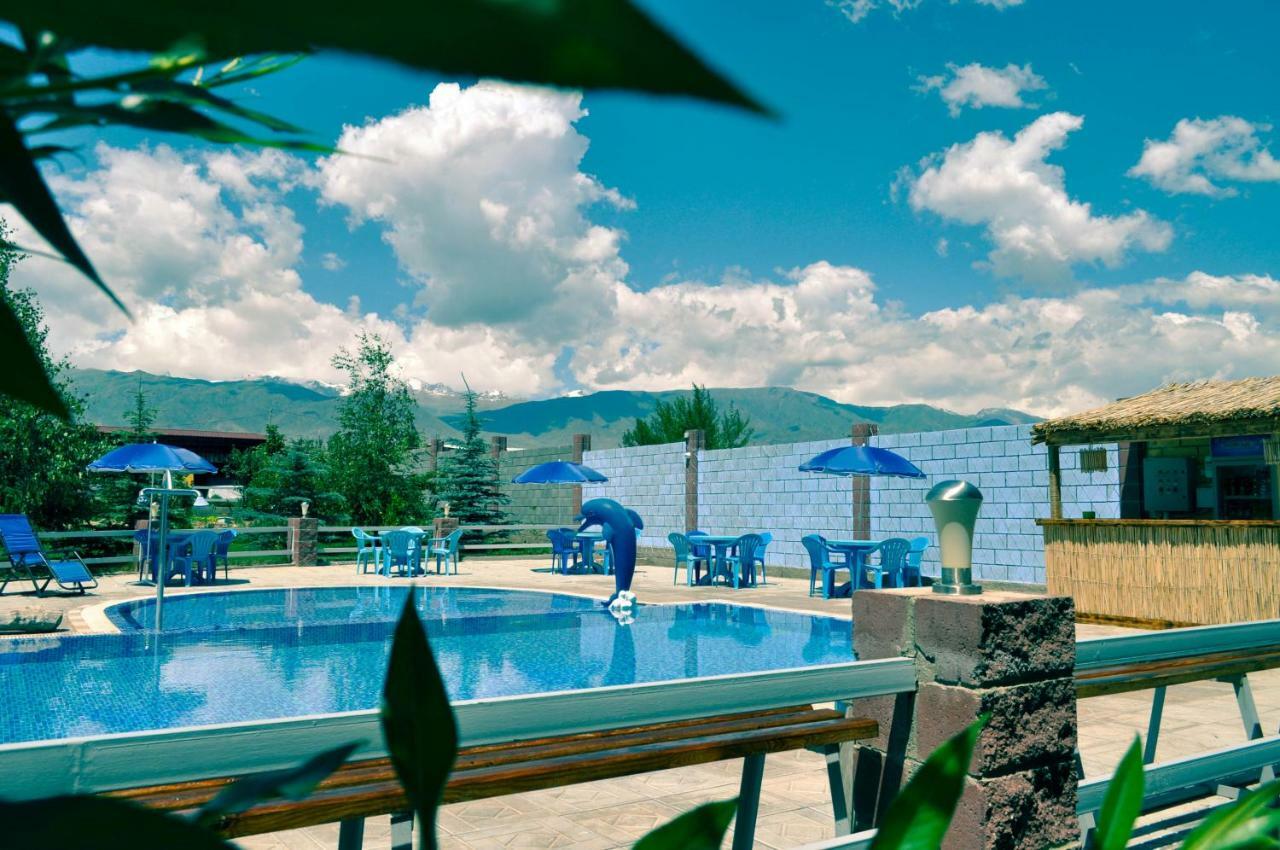 Zlata Inn Tamchy 外观 照片