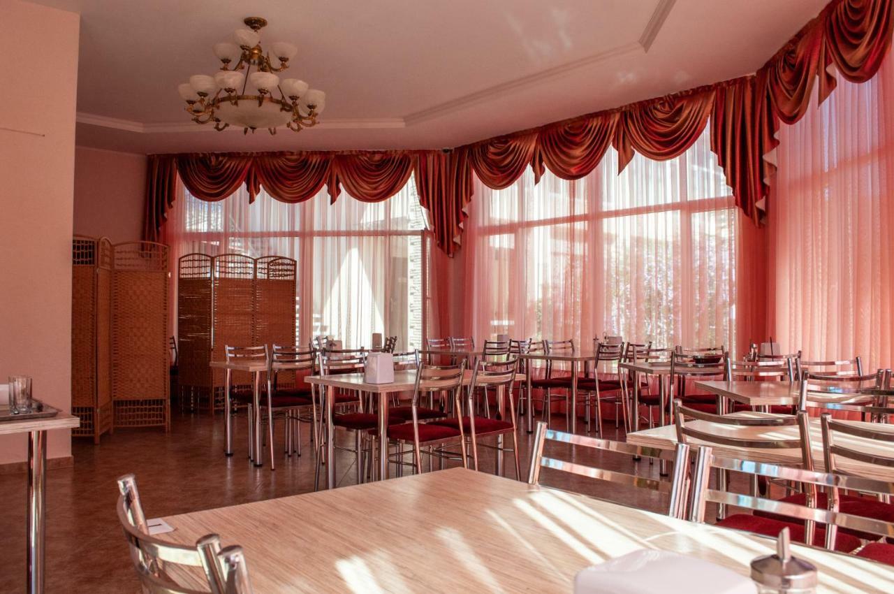 Zlata Inn Tamchy 外观 照片
